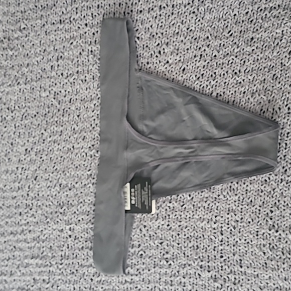 Thong - Picture 1 of 3